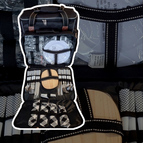 Picnic Plus Other - By Picnic Plus rolling picnic, stamp Ross Bridge